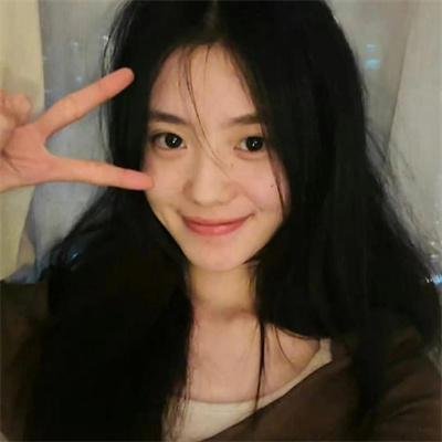 洞里的月亮