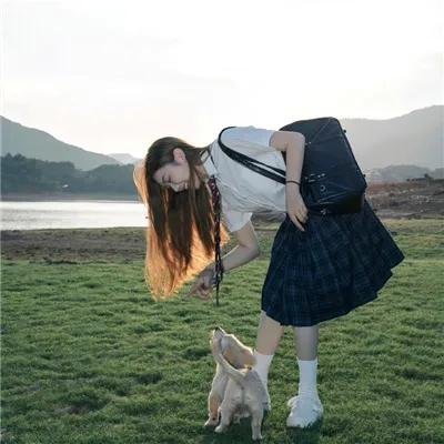 一见又倾心